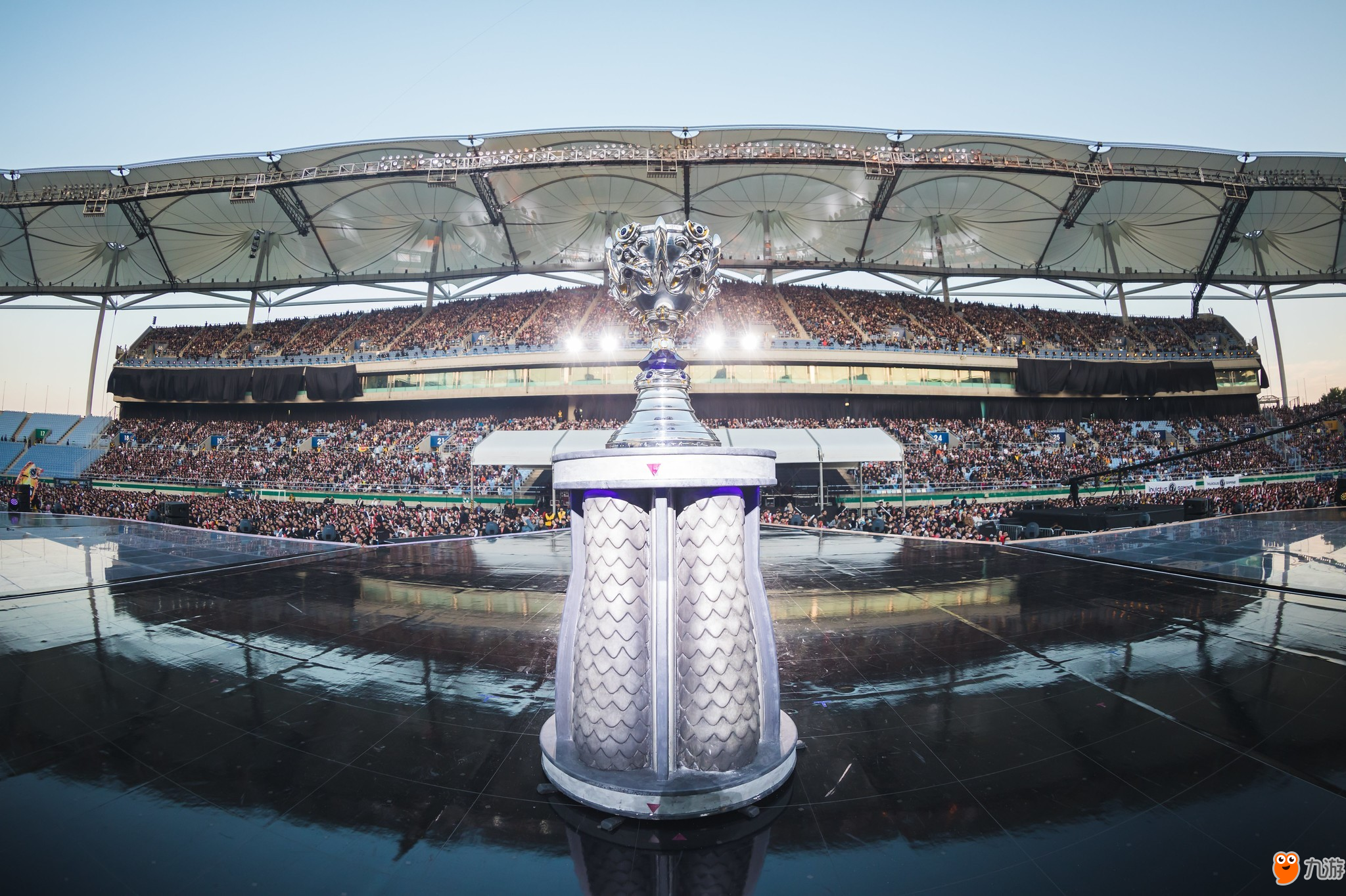 TES 2-0 GEN：全员发力复仇强敌，TES强势横扫GEN挺进四强！